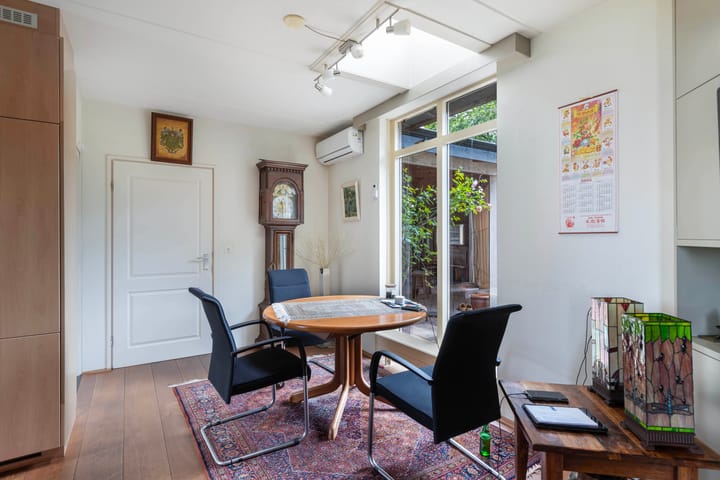 Photo 14 of Hoofdstraat West 74-A