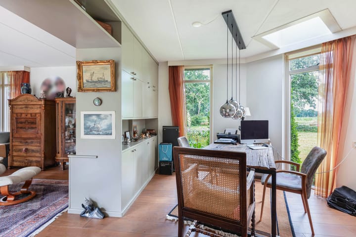 Photo 17 of Hoofdstraat West 74-A