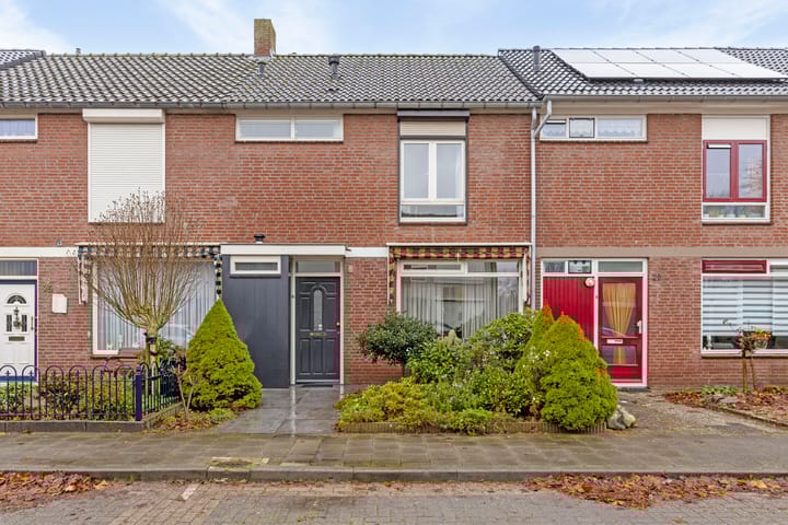 Foto 7 van Meeuwstraat 27