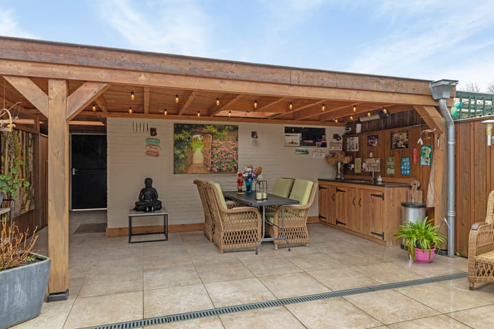 Foto 33 van Meeuwstraat 27