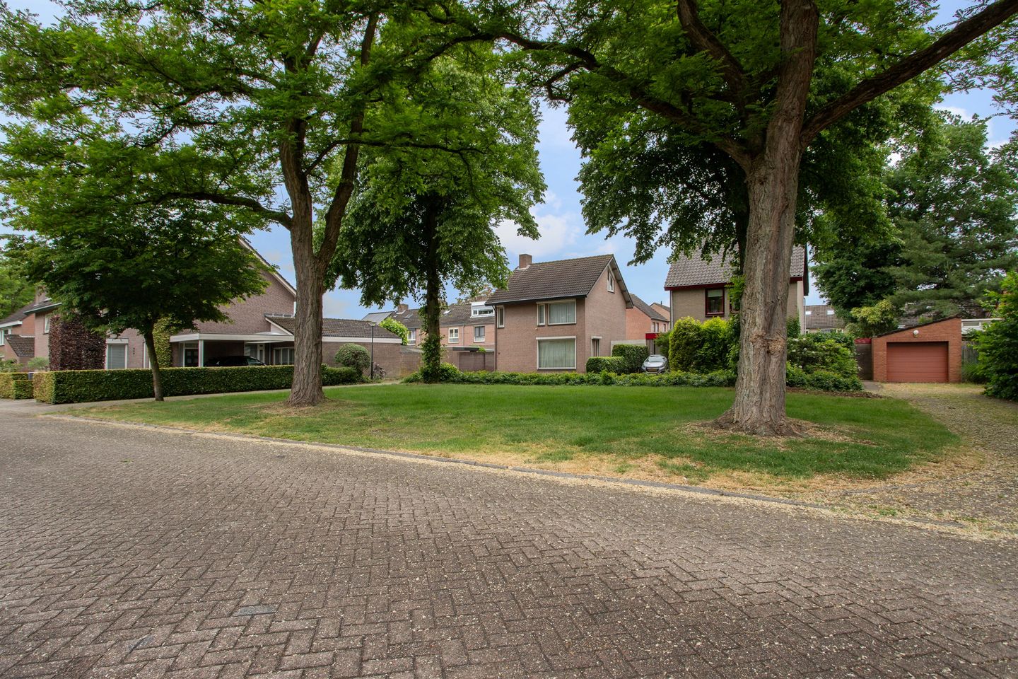 Foto 1 van Beemden 12