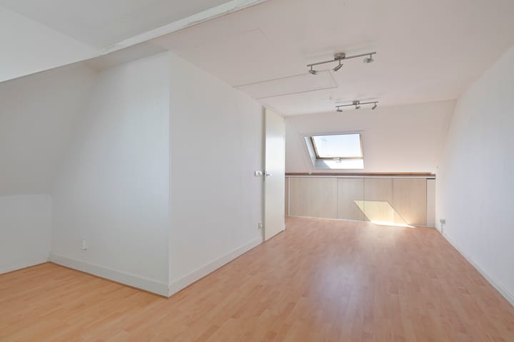 Foto 32 van Morellenstraat 10