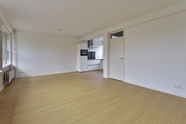 Photo 3 of Michiel de Ruyterweg 107-A