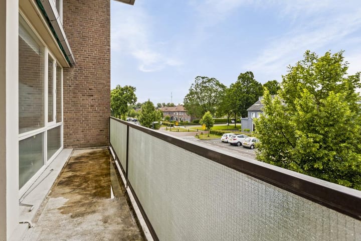 Photo 6 of Michiel de Ruyterweg 107-A