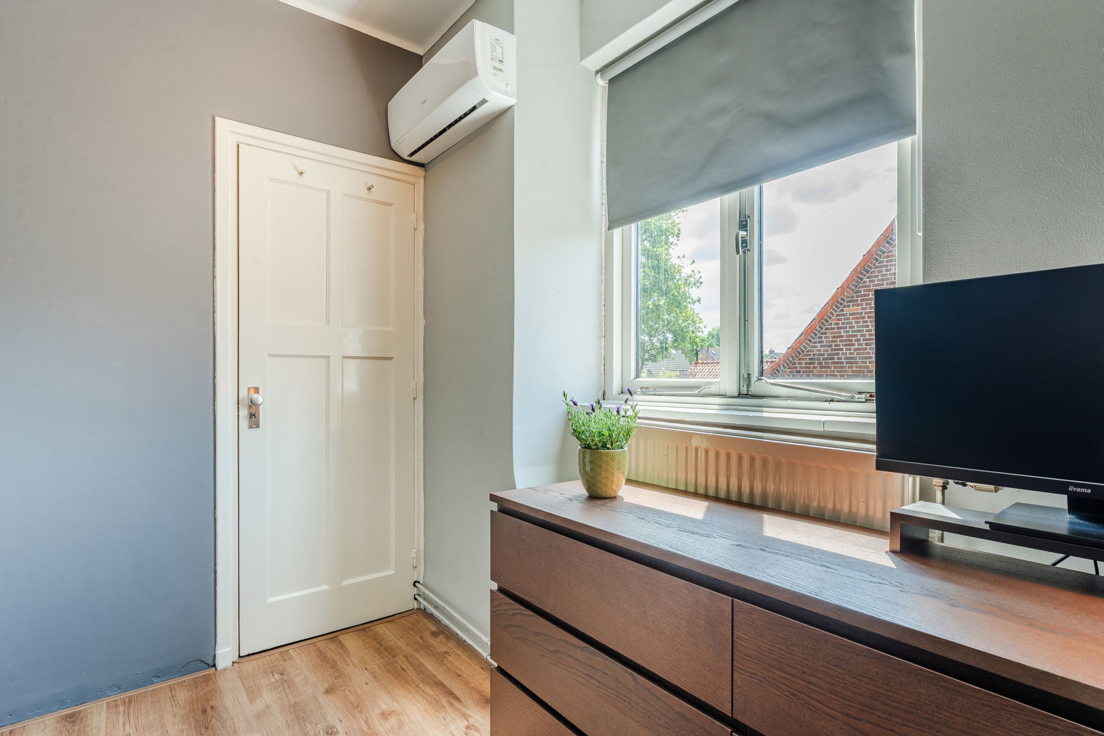 Photo 15 of Le Sage ten Broekstraat 12