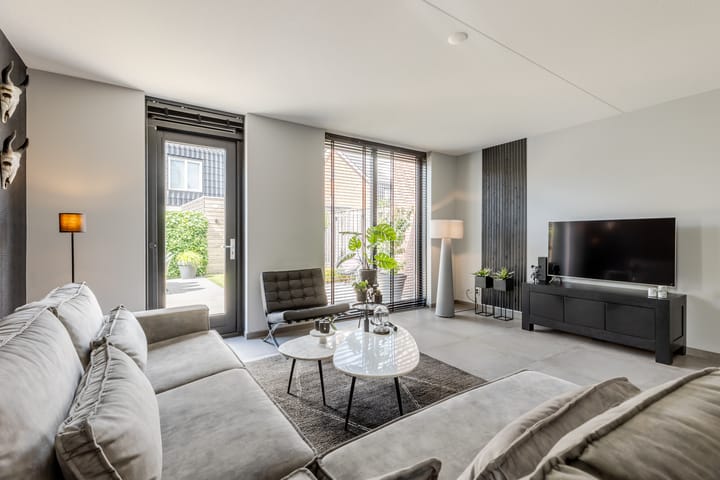 Foto 16 van Adriaan Prinslaan 12