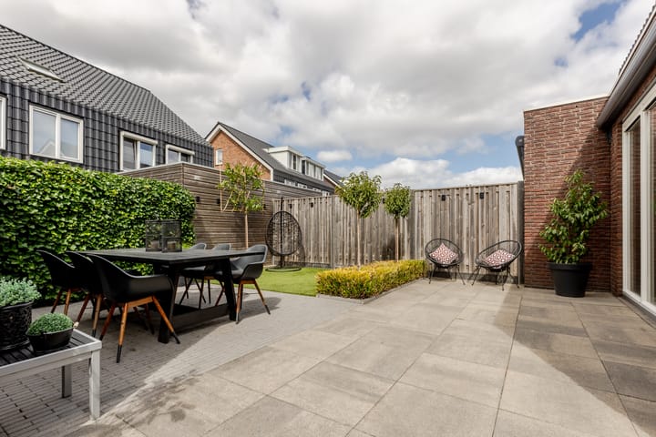 Foto 46 van Adriaan Prinslaan 12