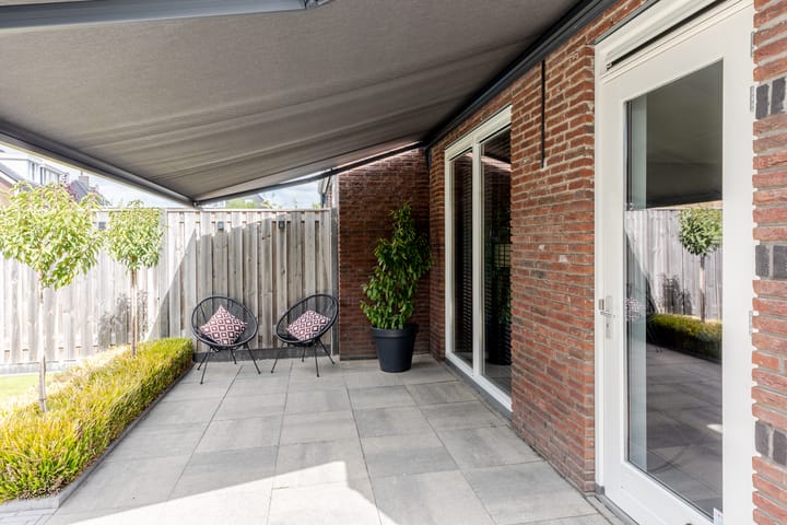 Foto 49 van Adriaan Prinslaan 12