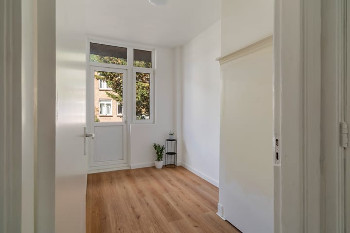 Foto 18 van Rijswijkseweg 419-A