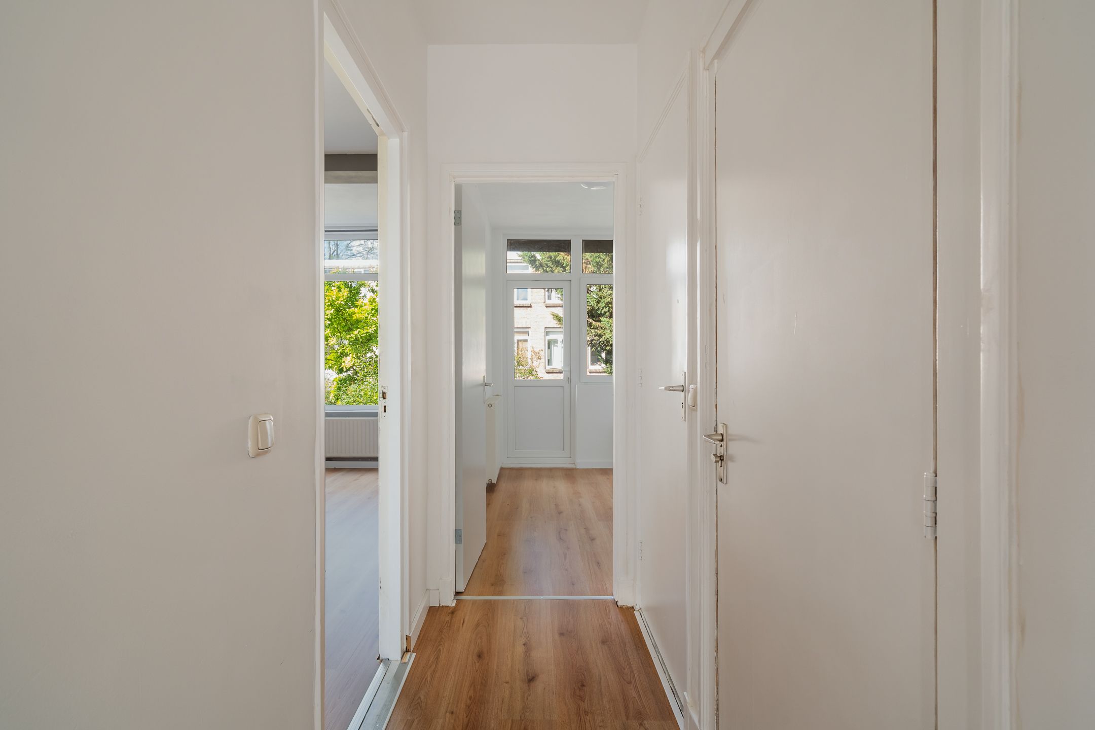 Foto 24 van Rijswijkseweg 419-A