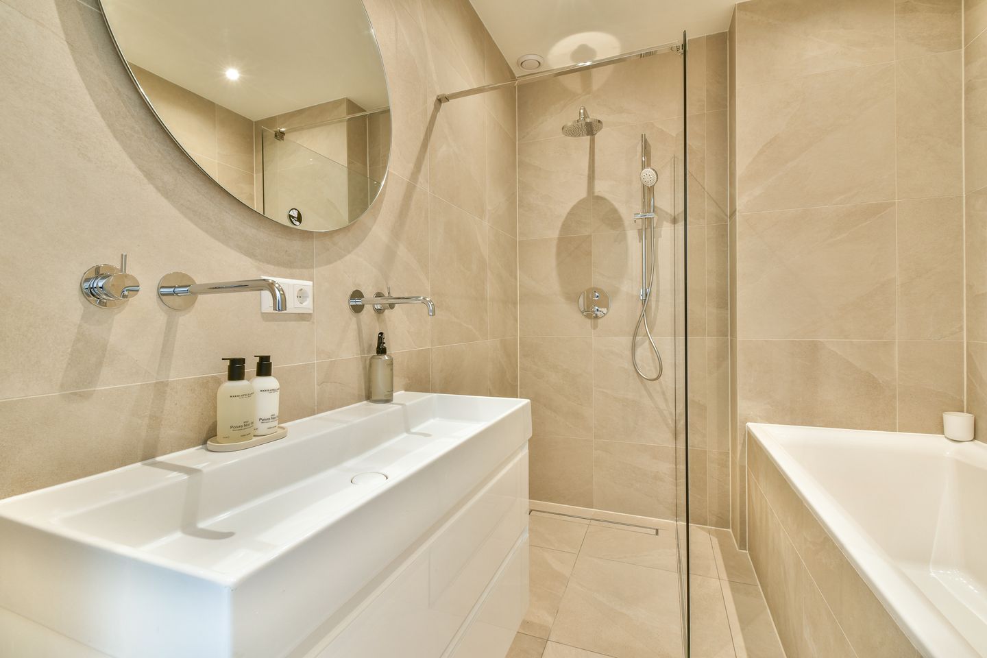 Foto 10 van Van Walbeeckstraat 55-2