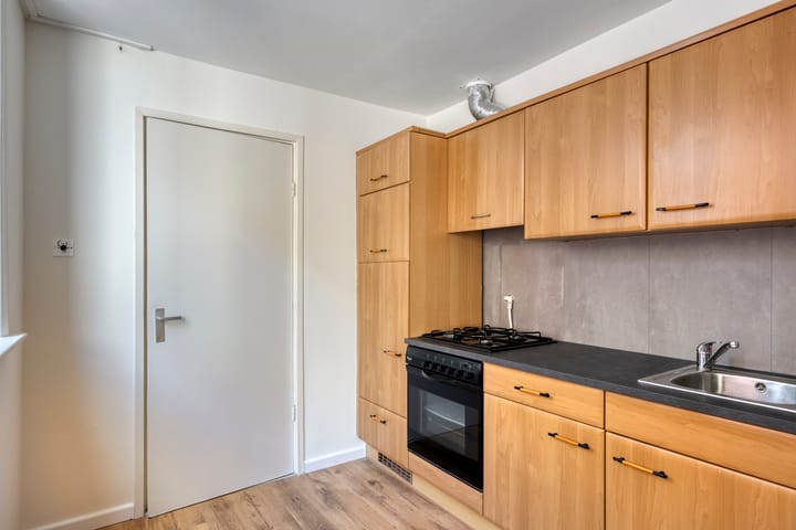 Foto 11 van Kalmoesstraat 132