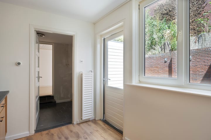 Foto 12 van Kalmoesstraat 132