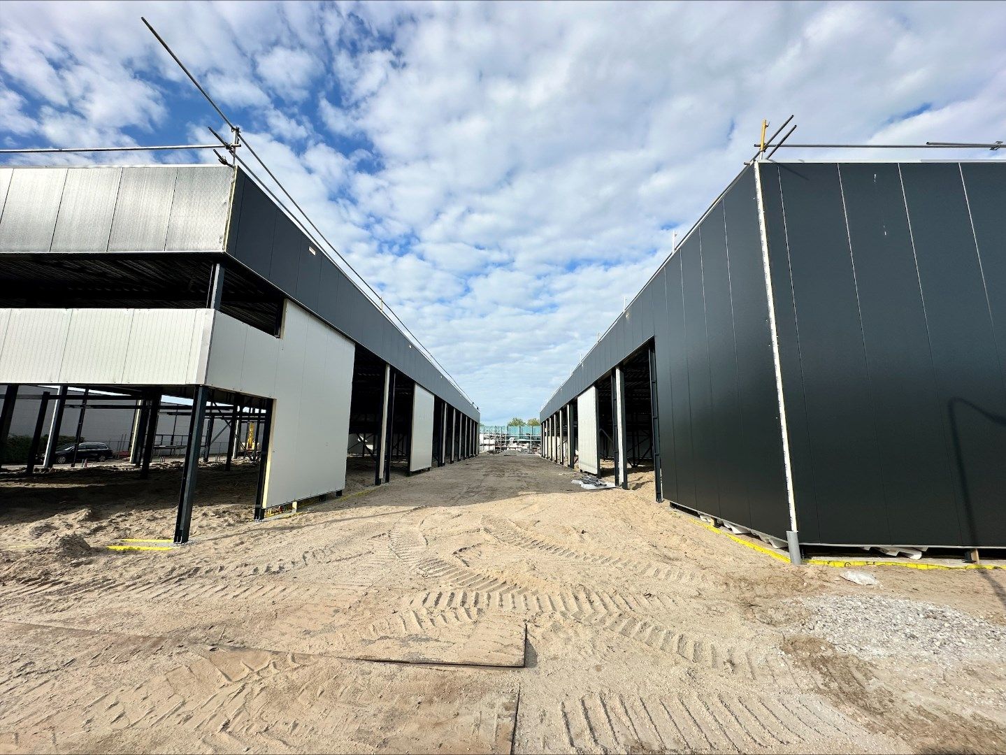 View photo 3 of Curieweg 16