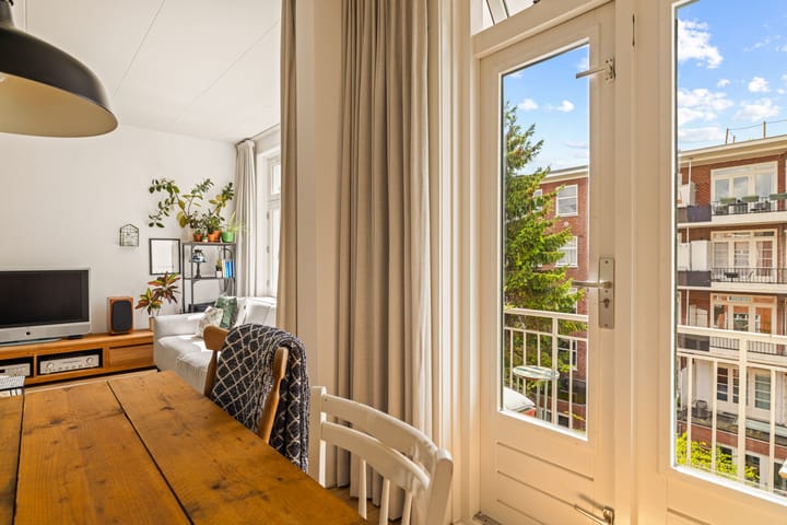 Foto 10 van Baetostraat 13-2