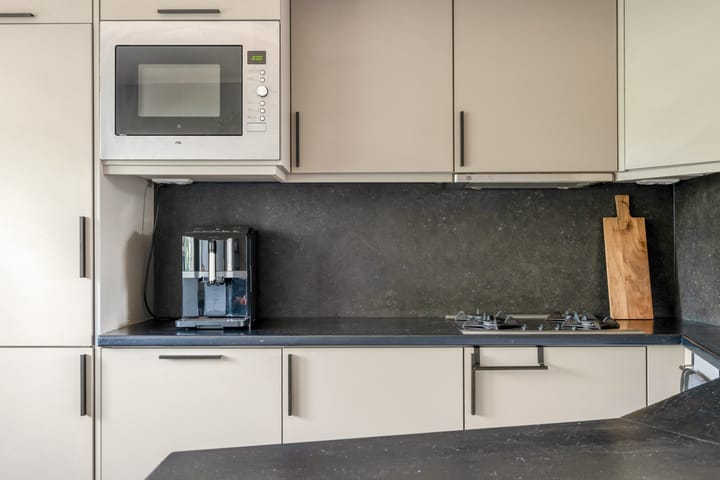 Foto 23 van Staringstraat 266