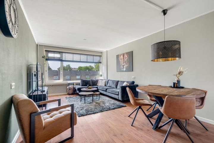 Foto 2 van Staringstraat 266