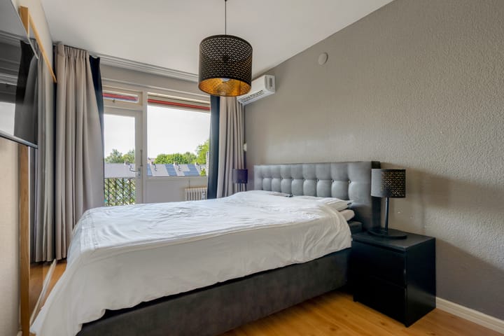 Foto 27 van Staringstraat 266