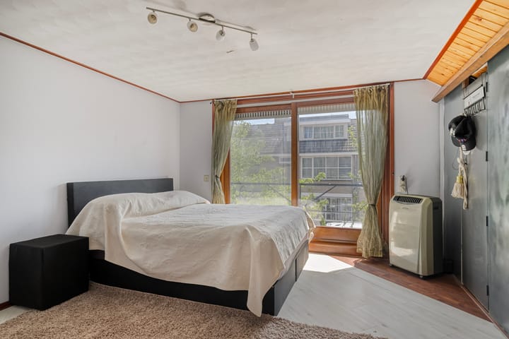 Foto 28 van Wielhovenstraat 25