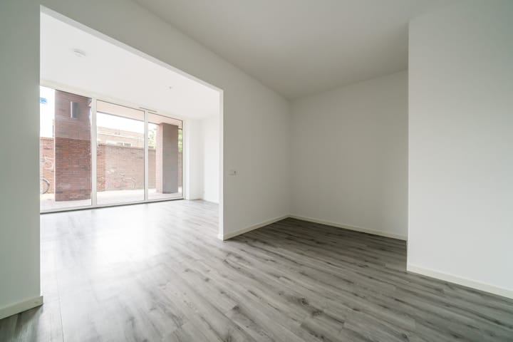 Photo 9 of IJsvogelpassage 1-A