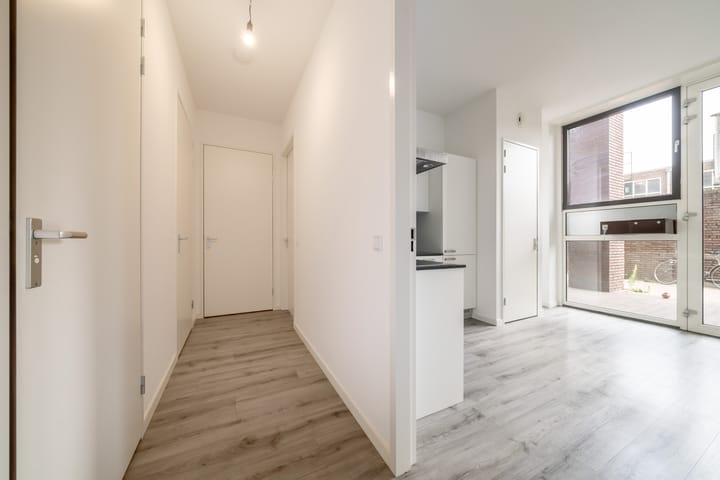 Photo 12 of IJsvogelpassage 1-A