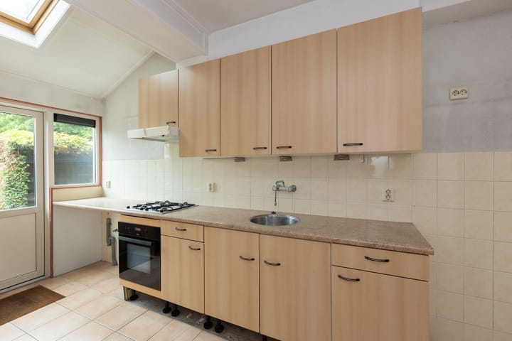 Photo 6 of Bronbeekstraat 55