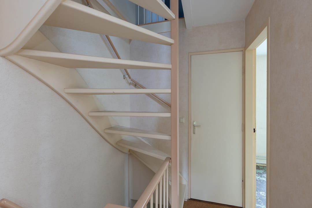 Photo 11 of Bronbeekstraat 55