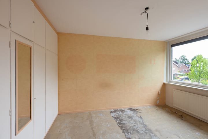 Photo 13 of Bronbeekstraat 55