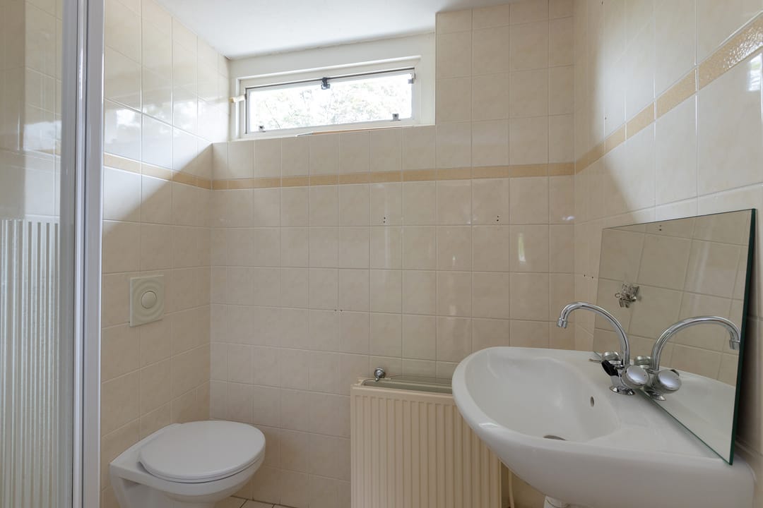 Photo 16 of Bronbeekstraat 55