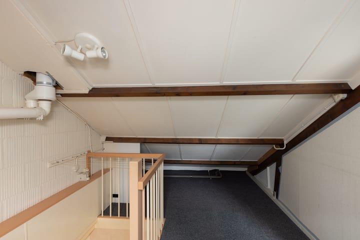 Photo 19 of Bronbeekstraat 55