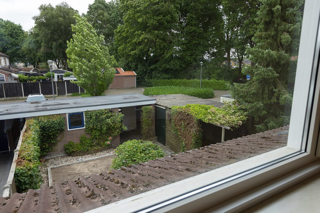 Photo 22 of Bronbeekstraat 55