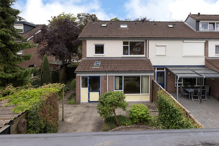 Photo 24 of Bronbeekstraat 55