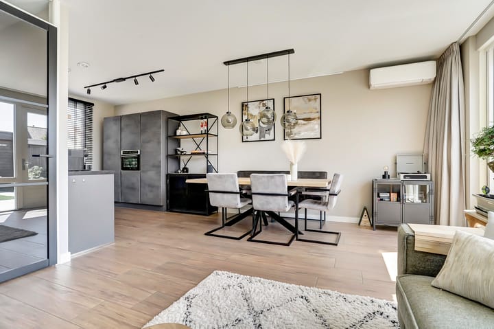 Foto 12 van Schoenmaker 7