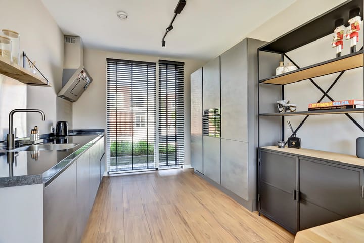 Foto 13 van Schoenmaker 7