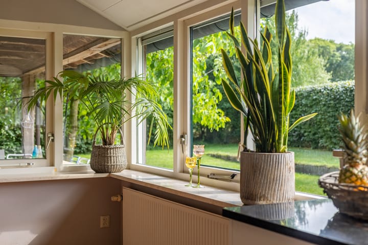 Foto 14 van Vredenseweg 111