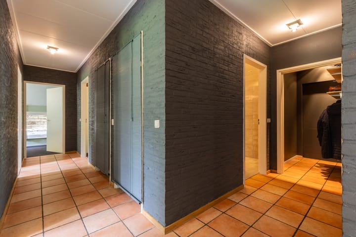 Foto 18 van Vredenseweg 111