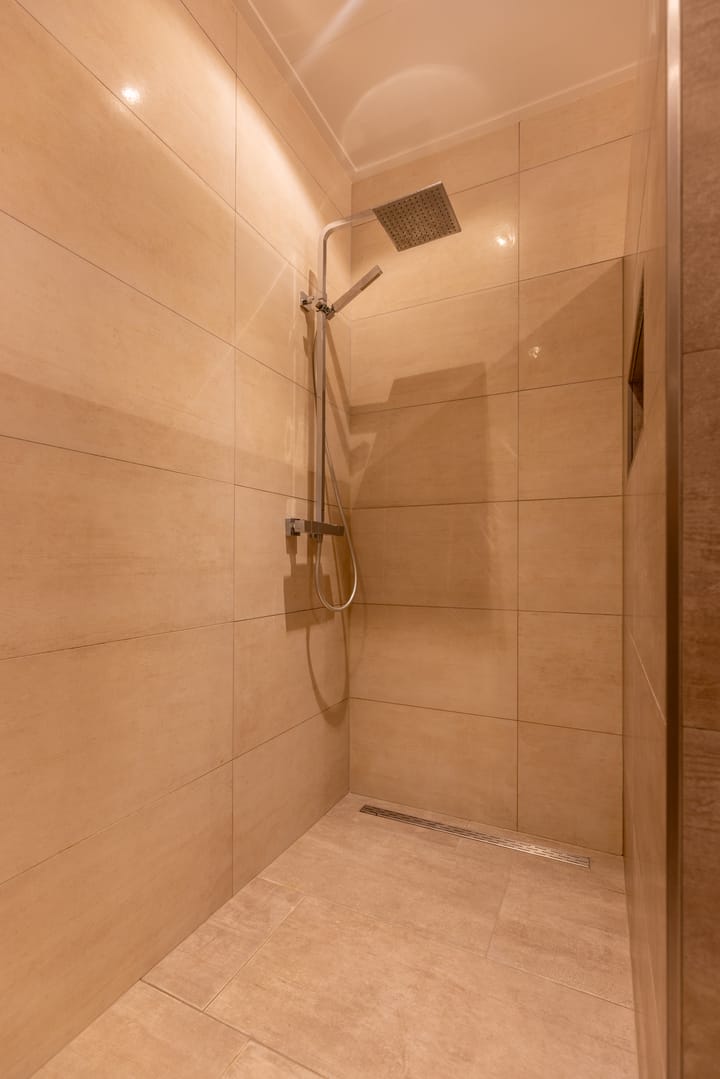 Foto 25 van Vredenseweg 111