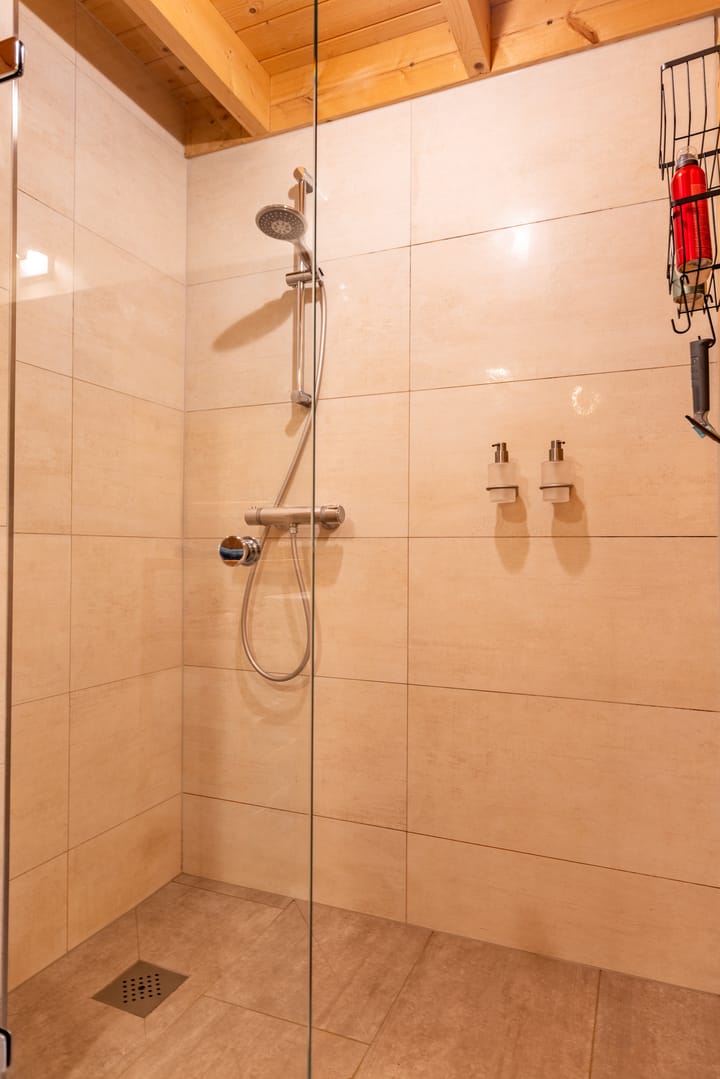 Foto 38 van Vredenseweg 111