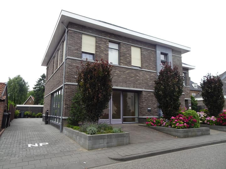 Dr Poellstraat 2-c, Bemmel