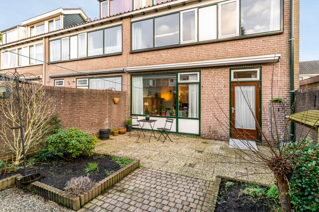 Foto 32 van van Wassenaarstraat 1