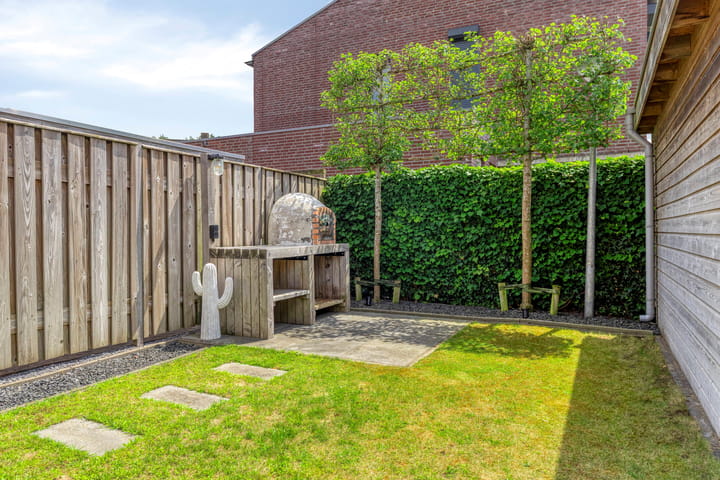 Foto 23 van Donkervoortseloop 18