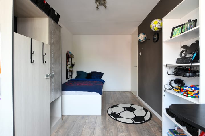 Foto 25 van Schepenstraat 31