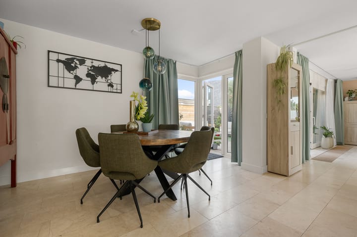 Foto 3 van Mediterraan 18