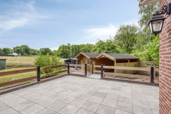 Foto 3 van Dorpsstraat 6