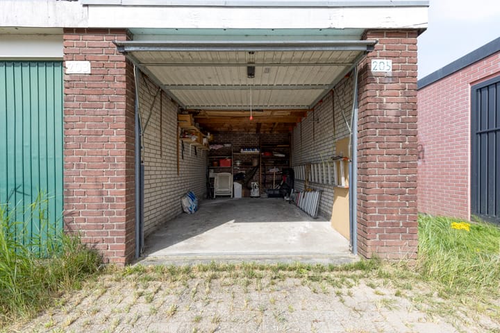 Photo 2 of Merelhoven 205