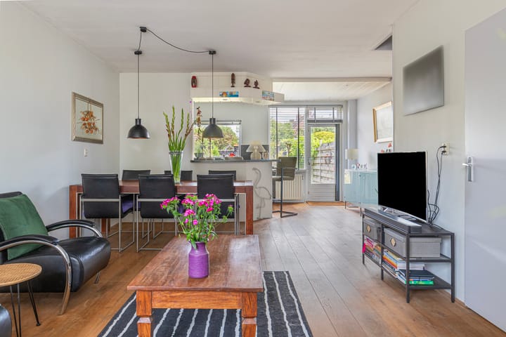 Photo 10 of Ring 295