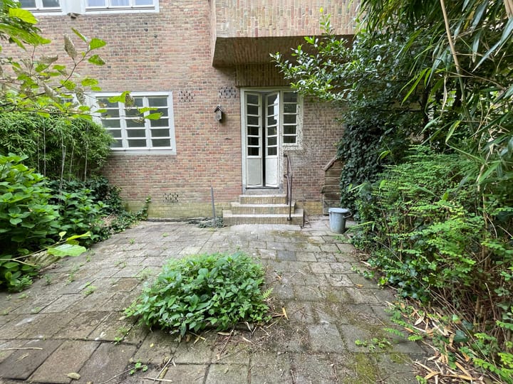 Photo 9 of Pieter Lodewijk Takstraat 20-A