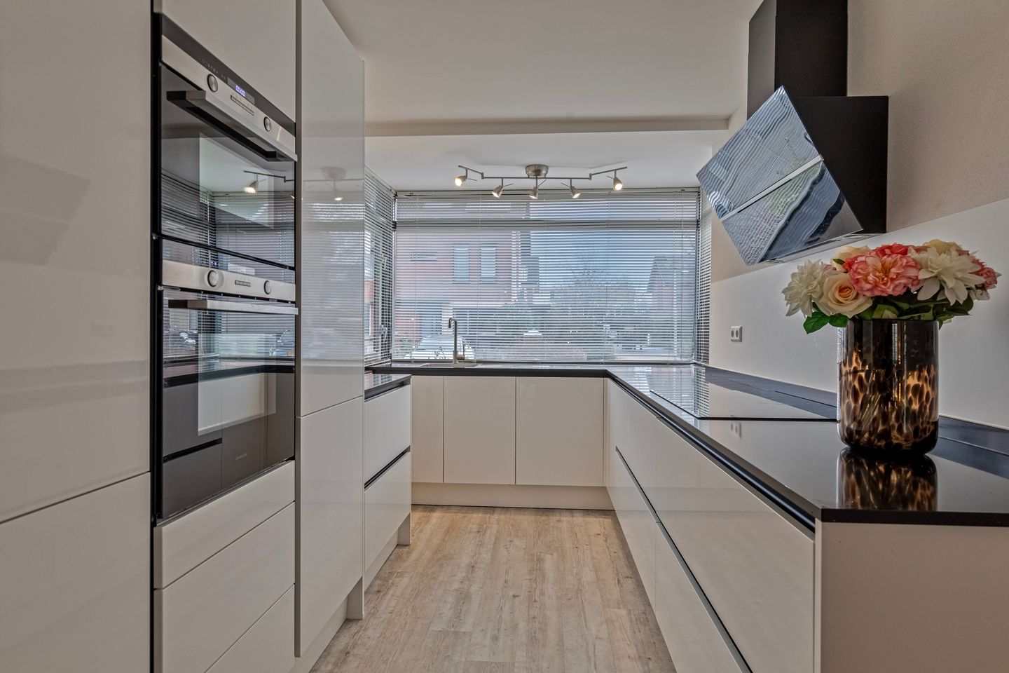 Foto 4 van Kaftanstraat 25