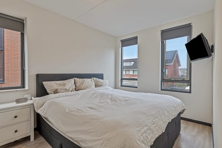 Foto 13 van Kaftanstraat 25