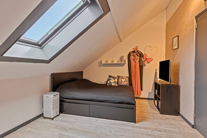 Foto 19 van Kaftanstraat 25